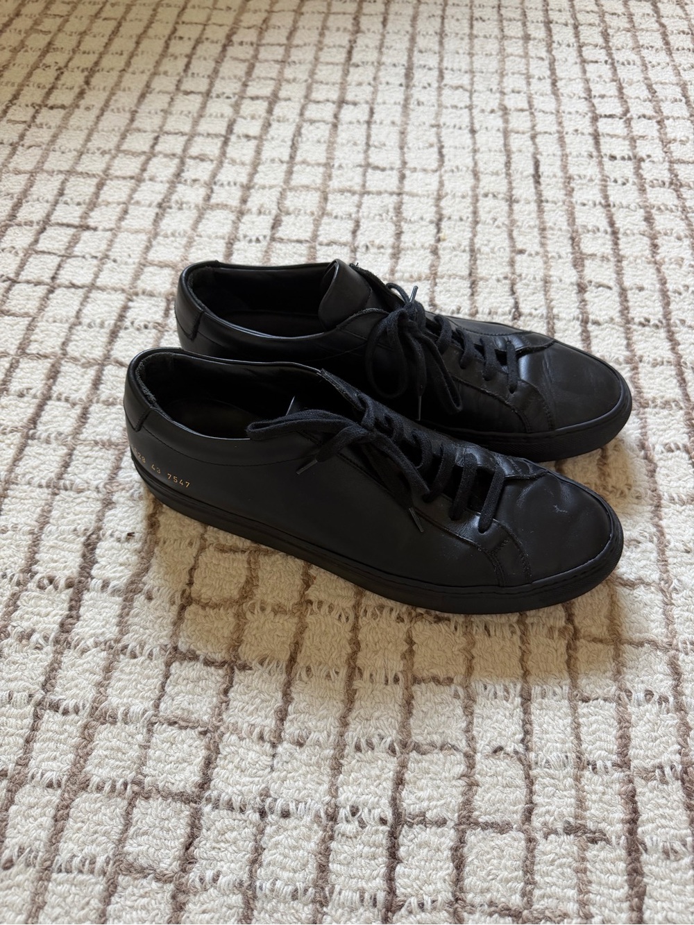 Great condition Common Project Achilles 43